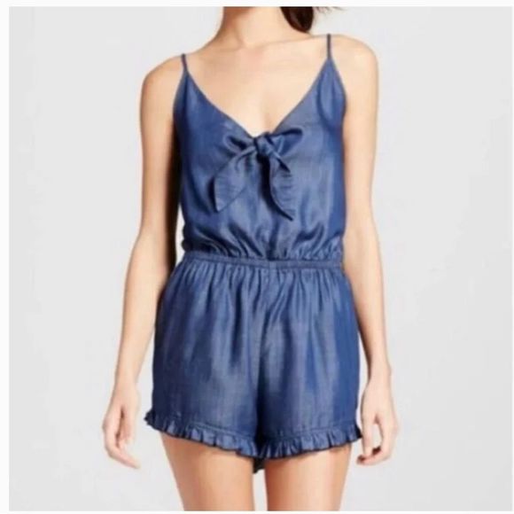 Women’s mossimo supply co denim romper size large NWOT* - Picture 1 of 7